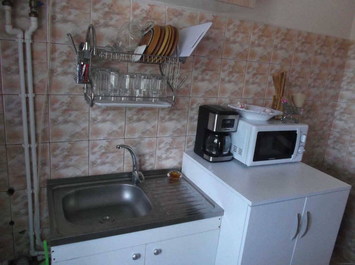 Apartament 2 Camere Semidecomandat "La Gicu" Sulina Exterior photo